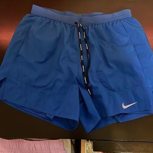Blue men’s Nike shorts- barely used- men’s medium